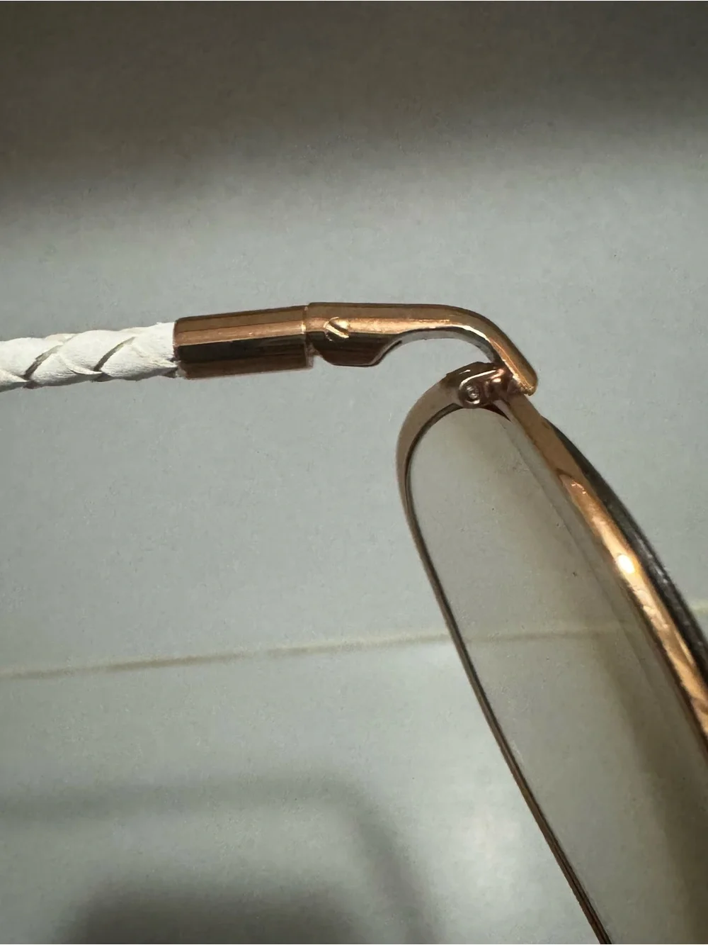 Tods design sunglasses